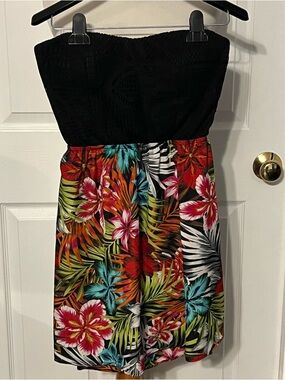 Paper Doll Black Strapless Open Back Tropical Floral Dress